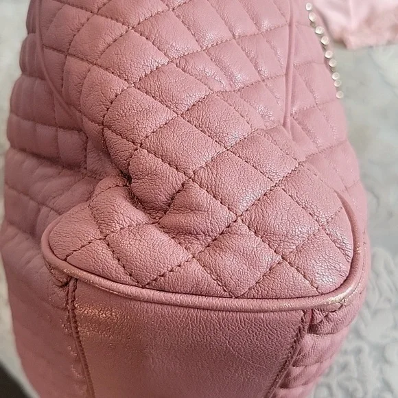 Dolce & Gabbana Quilted Leather Chain Bag - Picture 12 of 13